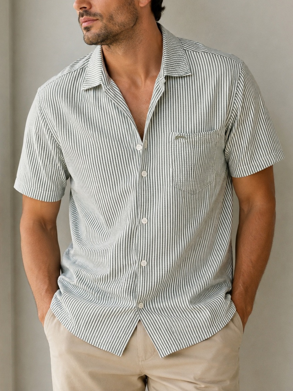 Vintage Summer Green Stripe Short-Sleeve Button-Up Shirt